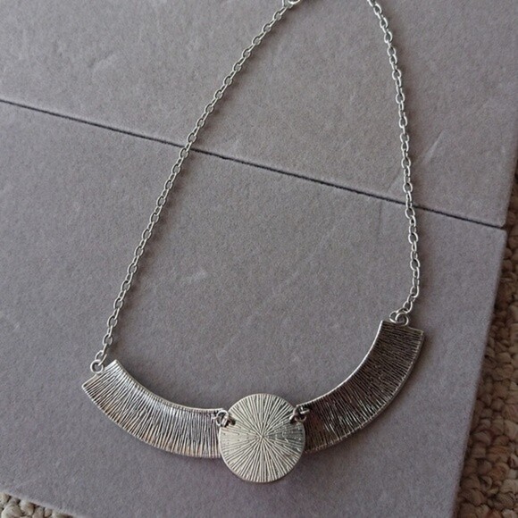 Paparazzi Egyptian Spell red - Necklace - Picture 2 of 8